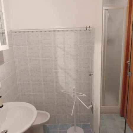 Lejlighed 90 Con Vista E Balcone *